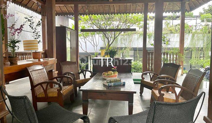 Rumah Konsep Villa di Sektor 9 Bintaro Tangerang Selatan 2