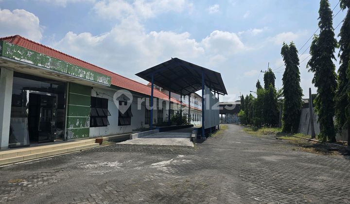 For Sale: Wringin Anom Warehouse Factory, Extremely Strategic and Rare Location