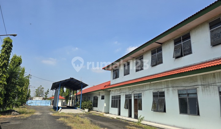 For Sale: Wringin Anom Warehouse Factory, Extremely Strategic and Rare Location