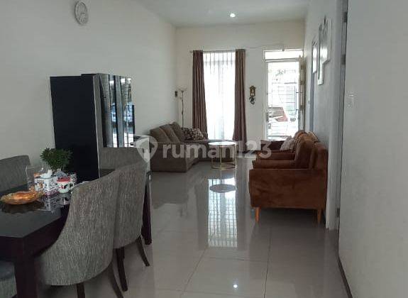  Rumah Bagus Semi Furnished SHM - Sertifikat Hak Milik di TKI V, Kopo 2