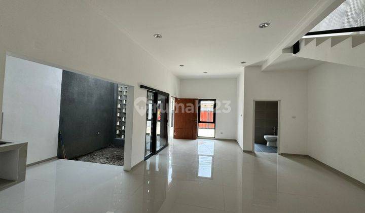  Rumah Baru Di Tki 2, Kopo Unfurnished Shm - Sertifikat Hak Milik 1