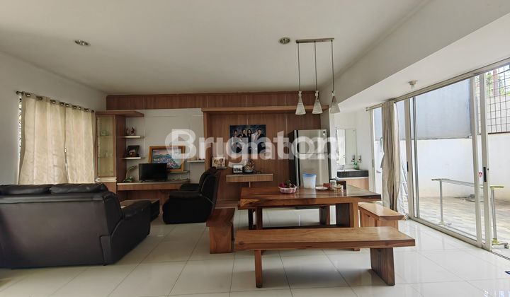 HOUSE IN TAMAN DIPONEGORO LIPPO KARAWACI CENTRAL TANGERANG 2