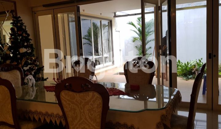 RUMAH MEWAH DI ALAM SUTERA TANGERANG 2