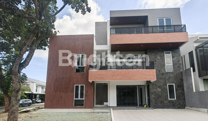 RUMAH BARU DI ALAM SUTERA TANGERANG