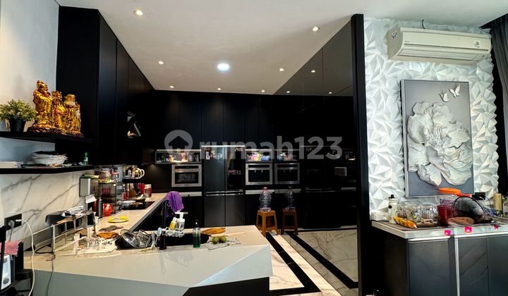 Dijual Rumah Cantik Mewah di Goldfinch Summarecon Serpong Tangerang Bagus Dijual Rumah Cantik Mewah di Goldfinch Summarecon Serpong Tangerang Bagus