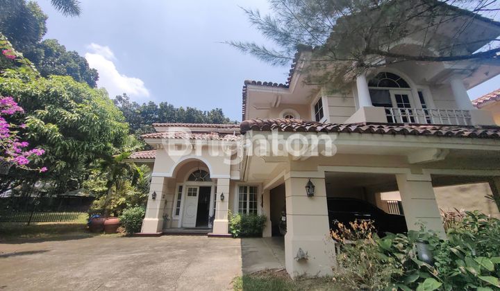 HOUSE IN LIPPO KARAWACI GOLF ESTATE TANGERANG