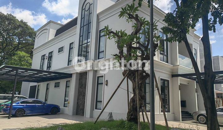 LUXURY HOUSE IN ALAM SUTERA TANGERANG 2