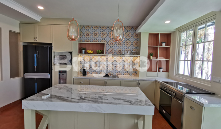 Beautiful brand new house in Lippo Karawaci Central. Beautiful brand new house in Lippo Karawaci Central.