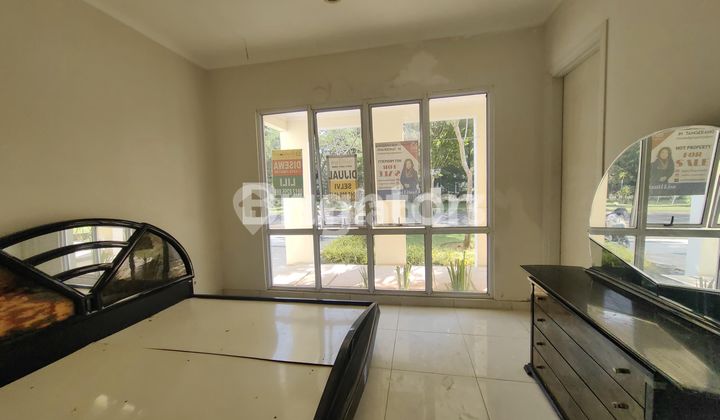 HOUSE IN DE PARK BSD CITY TANGERANG 2