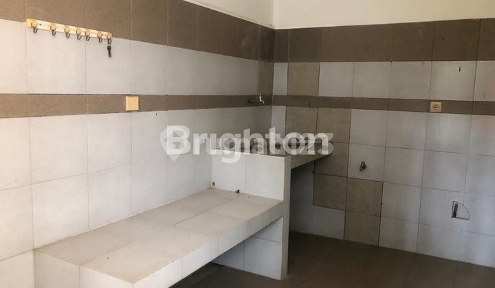 HOUSE IN BEVERLY GOLF LIPPO KARAWACI TANGERANG 2