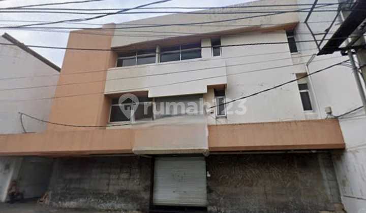 Gedung Ex Kantor Dekat Slompretan Surabaya 3 Lantai Siap Pakai 2060m2 Parkir Luas Cocok Utk Bank, Kantor Cabang Dll FLASH SALE Gedung Ex Kantor Dekat Slompretan Surabaya 3 Lantai Siap Pakai 2060m2 Parkir Luas Cocok Utk Bank, Kantor Cabang Dll FLASH SALE