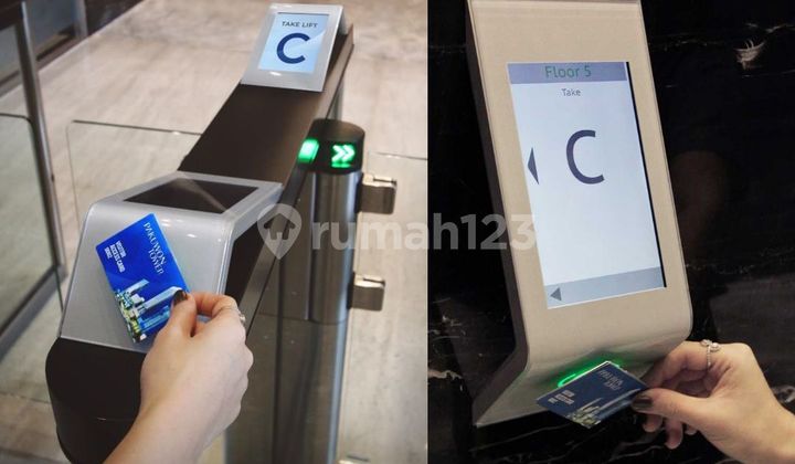 FOR SALE AT A LOSS Premium Office Pakuwon Tower Above Mall Floor 6 Surabaya Area 91m2 Vacant 3.15M Negotiable Never Used