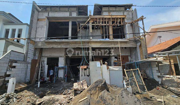 Baru Gress 2 Unit Jejer Rumah Minimalis 2 Lantai Mulyosari Surabaya 2