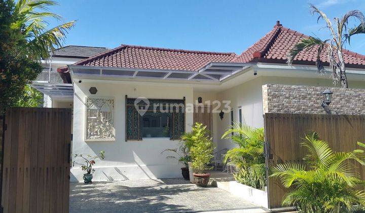 Well Maintained Building Villa 2 Bedrooms Furnished Private Pool Pecatu Graha Badung Bali 1