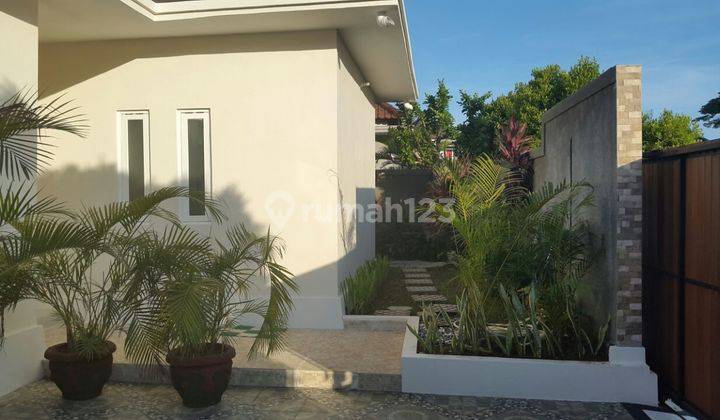 Well Maintained Building Villa 2 Bedrooms Furnished Private Pool Pecatu Graha Badung Bali 2