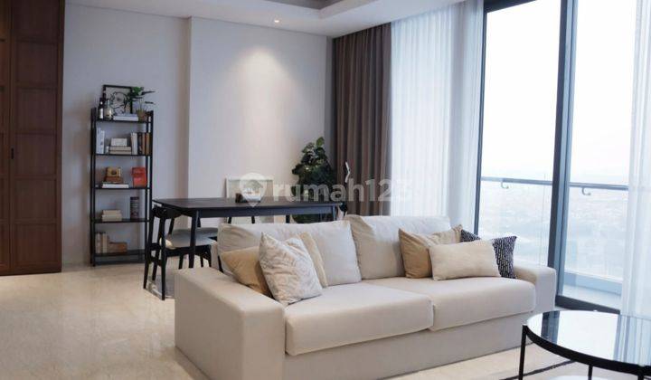 The Voila Apartment Ciputra Worlds Surabaya Barat 3br+1 Furnished mewah golf view 1