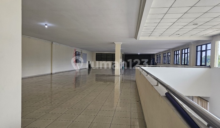 HITUNG TANAH SAJA Gudang Kawasan Industri Maspion Gresik Luas Tanah 5.4Ha Ada Bangunan 2.7Ha Flash Sale Nego