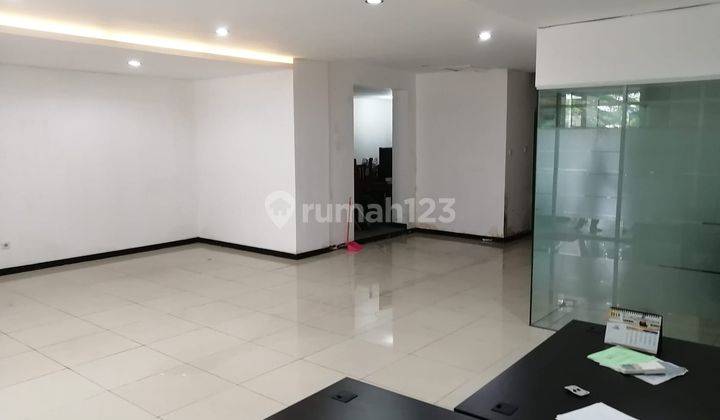 Ruko Jalan Rajawali Surabaya 4.5 Lantai Parkir Luas Cocok Utk Bank, Kantor pelayaran dll 2