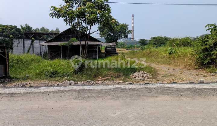 Sumengko Village Land, Wringinanom, Gresik 7250m2 with SHM (Certificate of Title), Designated for Industry, Price 800,000/m2 Negotiable - Market Price above 1,000,000/m2 Sumengko Village Land, Wringinanom, Gresik 7250m2 with SHM (Certificate of Title), Designated for Industry, Price 800,000/m2 Negotiable - Market Price above 1,000,000/m2