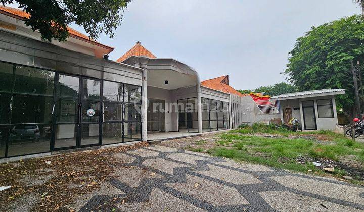 Disewakan Rumah Komersial Jalan Kapuas Surabaya Luas 790m2 Cocok Utk Bank, Kantor, Klinik Kecantikan Dll 2