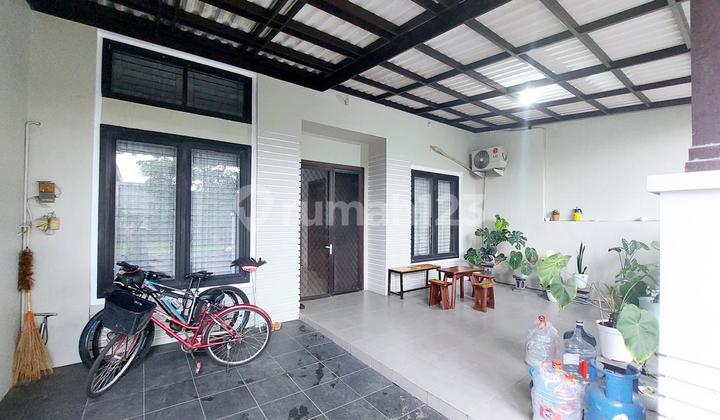 Rumah Central Park Ahmad Yani Surabaya SHM 8x19.5 Bangunan 1.5Lt Terawat Hdp Taman 2