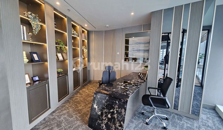 Furnish Mewah Pakuwon Tower Office Surabaya Office Strata Title 112m2 Connect Mall Diatas Tp6 Siap Pakai 2