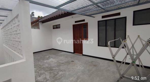 Rumah Bagus minimalis di Cigadung 2 Lantai harga Super murah 