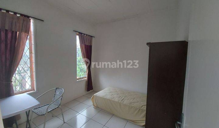 Rumah di Margahayu raya full furnished 2 Lantai SHM Bagus 2