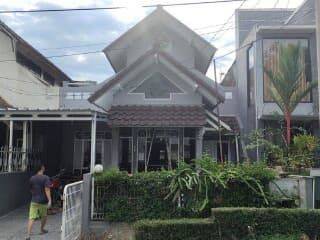 Rumah di Gading regency putraco 2Lantai SHM hitung tanah Soetta 1