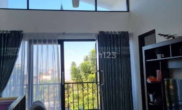 Rumah minimalis cantik nan menarik di Padasuka ideal 2 Lantai SHM 2