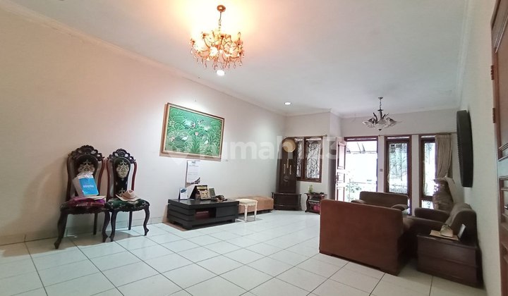 Rumah Butuh Minim Renovasi SHM di Lengkong Buahbatu Bandung Rumah Butuh Minim Renovasi SHM di Lengkong Buahbatu Bandung