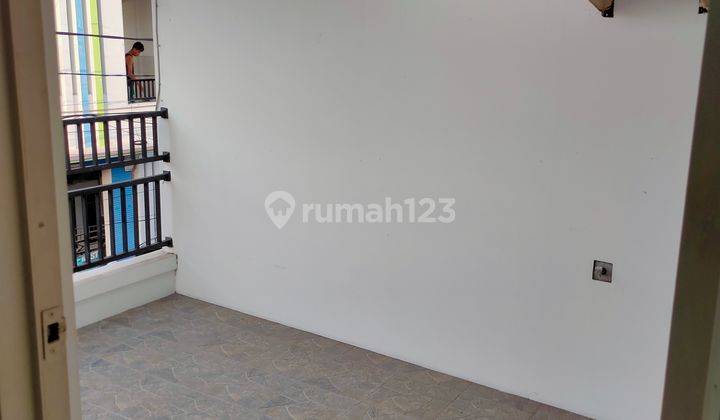 Dijual Rumah Minimalis Keren Dan Nyaman di Rawamangun 2