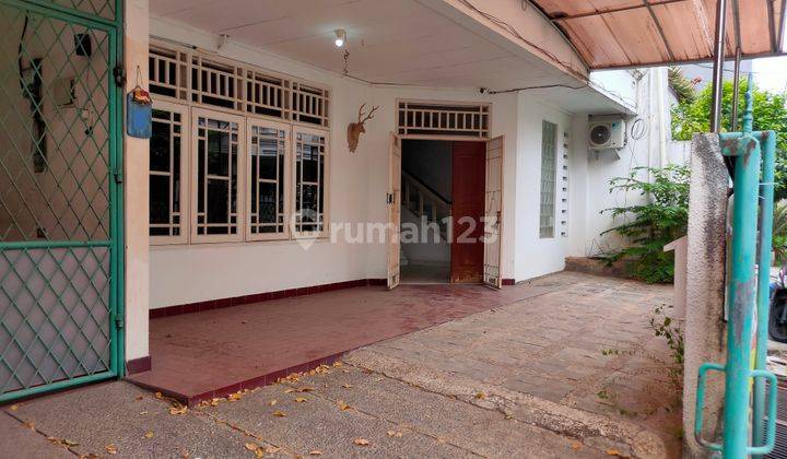 Rumah Nyaman Untuk Tinggal Atau Kantor di Rawamangun 2