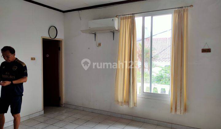 Rumah Nyaman Untuk Tinggal Atau Kantor di Rawamangun 2