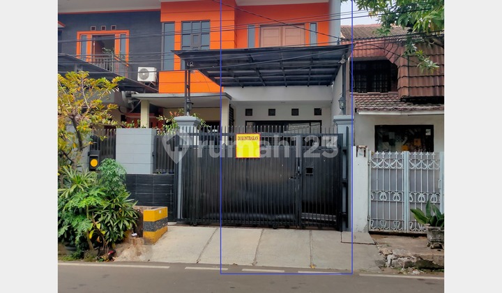 Business Space for Small Businesses, Near Rawamangun Crowded Center