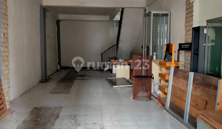 Dijual Ruko Hadap Jalan Tanpa Pagar, Cocok Tuk Dagang Atau Kantor Dijual Ruko Hadap Jalan Tanpa Pagar, Cocok Tuk Dagang Atau Kantor