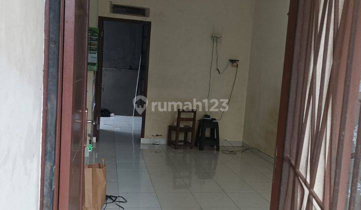 Rumah second siap huni di Cipedak jagakarsa Jakarta selatan 2