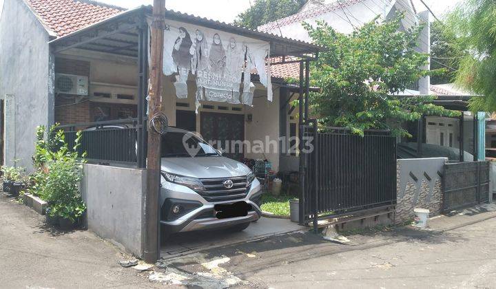 Rumah second siap huni di Cipedak jagakarsa Jakarta selatan 1