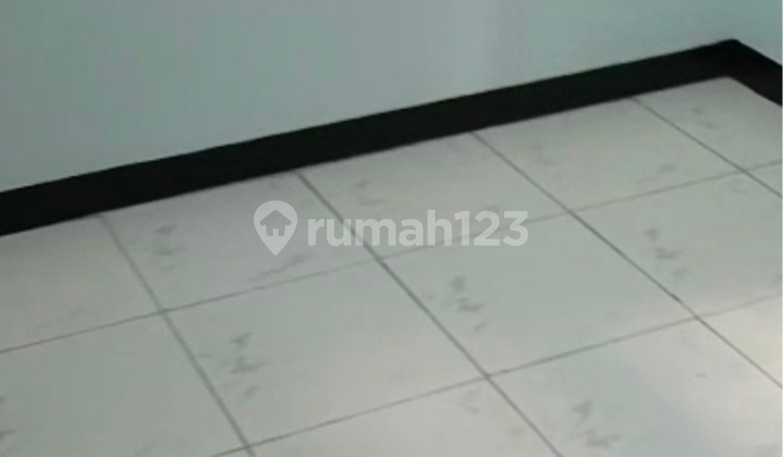 Dijual Rumah 2 Lantai Unfurnished - Budi Indah, Jalan Semeru 2