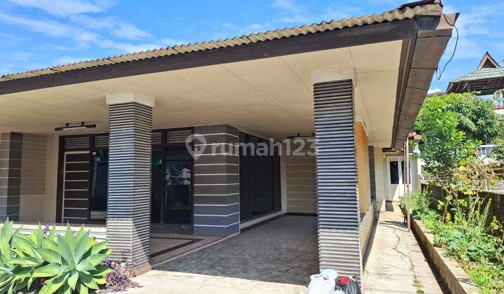 Villa di Puncak Gadog 5 Kamar Tidur Ukuran 565m2 Harga Murah 2