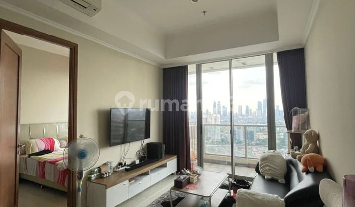 Dijual Apartemen Semi Furnished 2 kamar Taman Anggrek Residences (Jakarta Barat)
