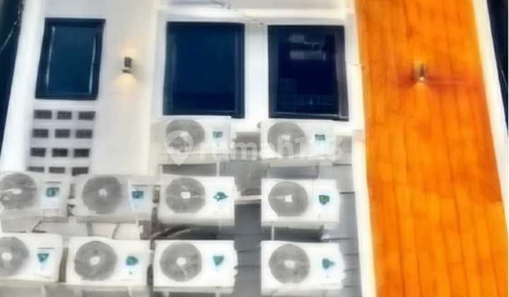 Strategic Boarding House for Sale in Taman Sari - Ready-to-Earn Investment! 1