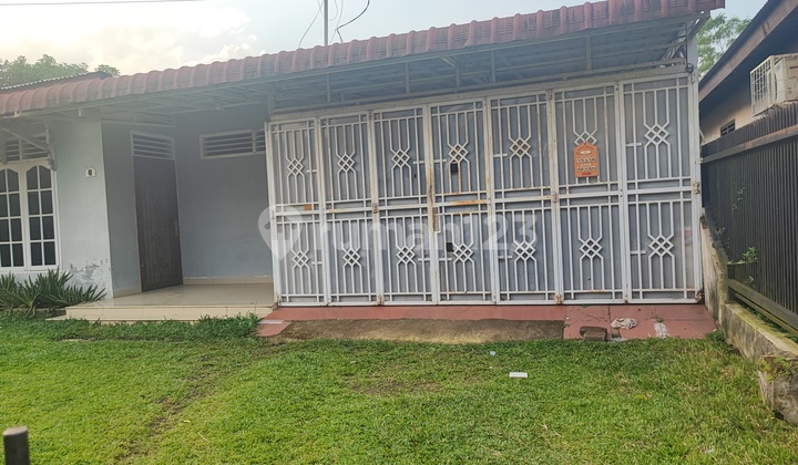Rumah Sewa Baru Cat Nego Khusus Keluarga Muslim/kantor Umum Di Karya Jaya Dekat Simpang Eka Sama Johor  2