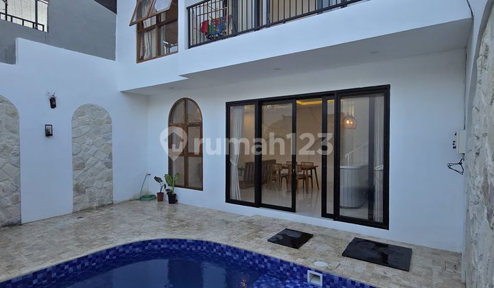Villa Mediterania. Area Berawa Canggu
