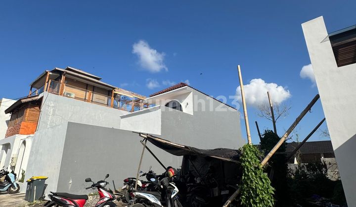 Global 23-Year Leasehold Land. Kerobokan Area Global 23-Year Leasehold Land. Kerobokan Area