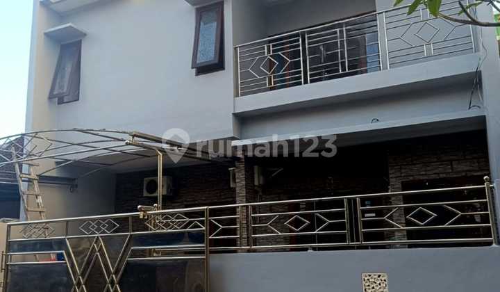 Rumah 2 Lantai Area Gunung Soputan Rumah 2 Lantai Area Gunung Soputan