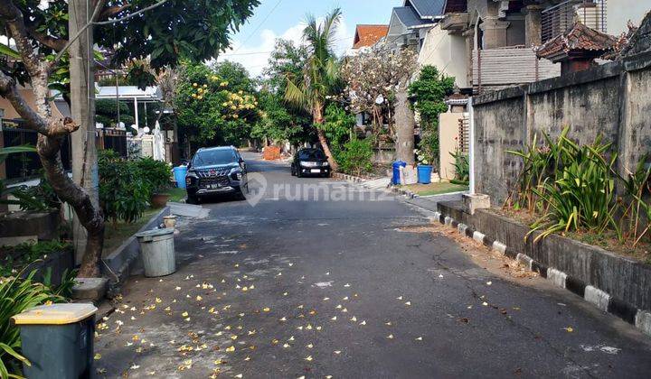 Rumah Villa Onegate. Area Sesetan 2