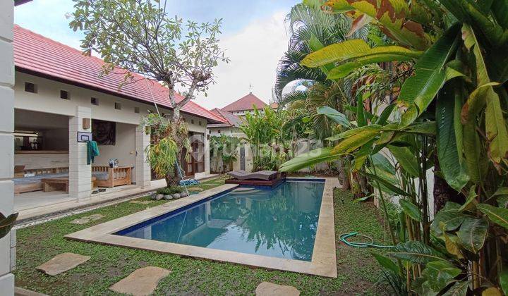 Villa C&y. Area Petitenget 2
