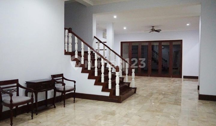 Rumah Bagus terawat di Kebayoran Baru, Jakarta Selatan 2