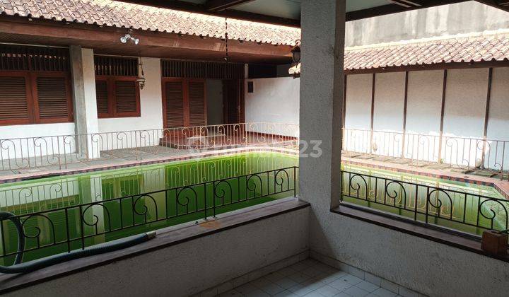 Rumah lokasi di Menteng cocok utk silent office 2